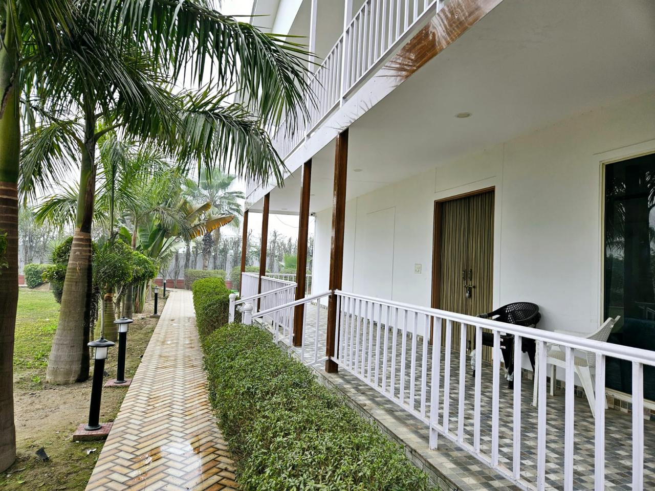 Manasvi Farms view 07 thumbnail